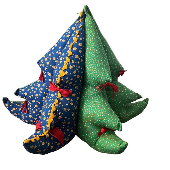 Handmade Vintage Stuffed Fabric Christmas Tree - Picture 4 of 6